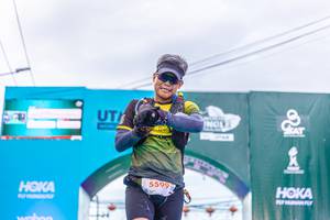 BIB: 5599
                            <button type="button" onclick="openModal(21793404)" class="btn btn-primary btn-sm float-right btn-popup" data-toggle="modal" data-target=".modal-high-quality">
                        <i class="fas fa-shopping-cart"></i> Add to Cart
                    </button>
                                            <button type="button" onclick="isThisMe(21793404, true)" class="btn btn-success btn-sm float-right btn-popup btn-isme hidden" data-toggle="tooltip" data-placement="bottom" title="นี่คือรูปของคุณใช่ไหม คลิกที่นี่เพื่อเอาเข้าอัลบั้ม">
                        <i class="fas fa-plus"></i> Add to album
                    </button>
                    <button type="button" onclick="isThisMe(21793404, false)" class="btn btn-warning btn-sm float-right btn-popup btn-isnotme hidden">
                        <i class="fas fa-ban"></i> Remove from album
                    </button>